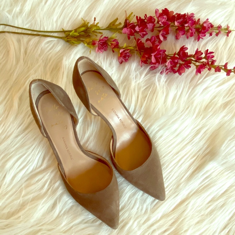 BANANA REPUBLIC Suede Pointed Toe High Heel